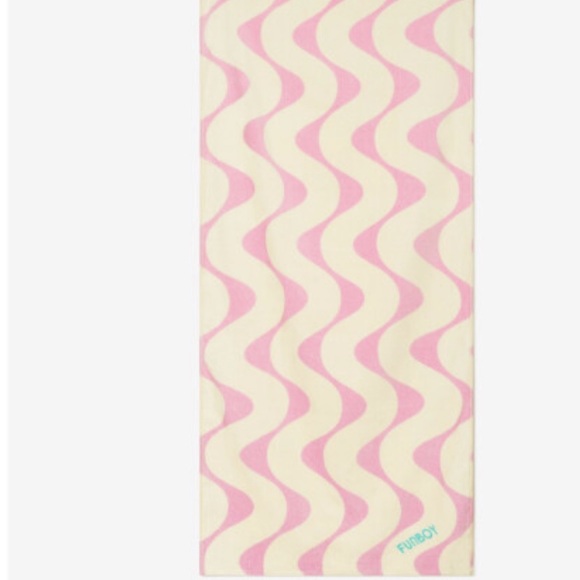 FUNBOY | Poolside Leisure Club Beach Towel - Picture 2 of 5